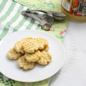 Healthy Caramel Apple Cookies