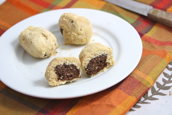 Healthy Brownie Stuffed Cookies- Vegan, gluten and grain free, and only 25 calories each!