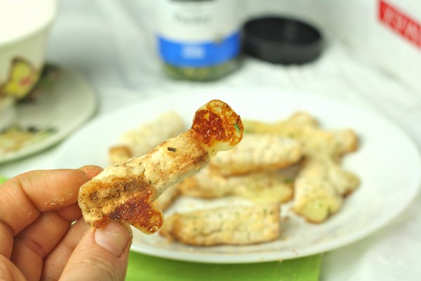 Healthy Mozzarella Sticks- Baked, vegan, and only 16 calories each!