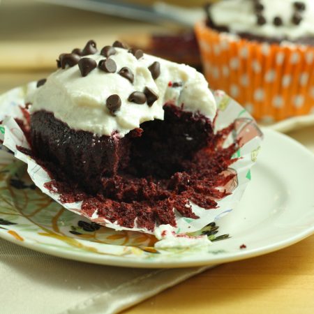 Healthy Red Velvet Cupcakes (Vegan/Gluten Free/Low Carb/Paleo)