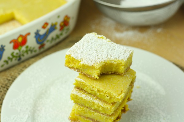 Healthy Lemon Bars