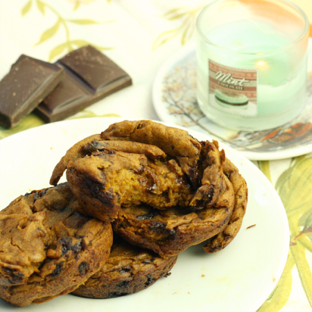 Flourless Pumpkin Chocolate Chip Muffins